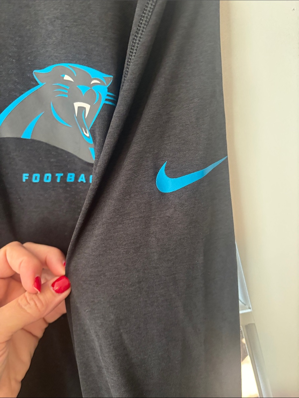 Nike Black Long-Sleeve Panthers Football Tee with Blue Logo - Picture 3 of 5
